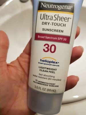 NEUTROGENA ULTRA SHEER DRY TOUCH SUNCREEN SPF 30 88ML