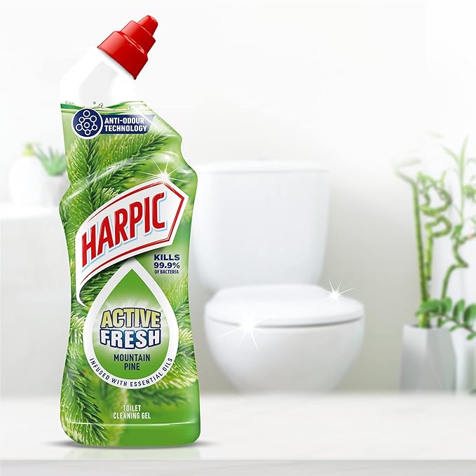 Harpic Active Fresh toilet cleaning gel 750ml mountain pine scent