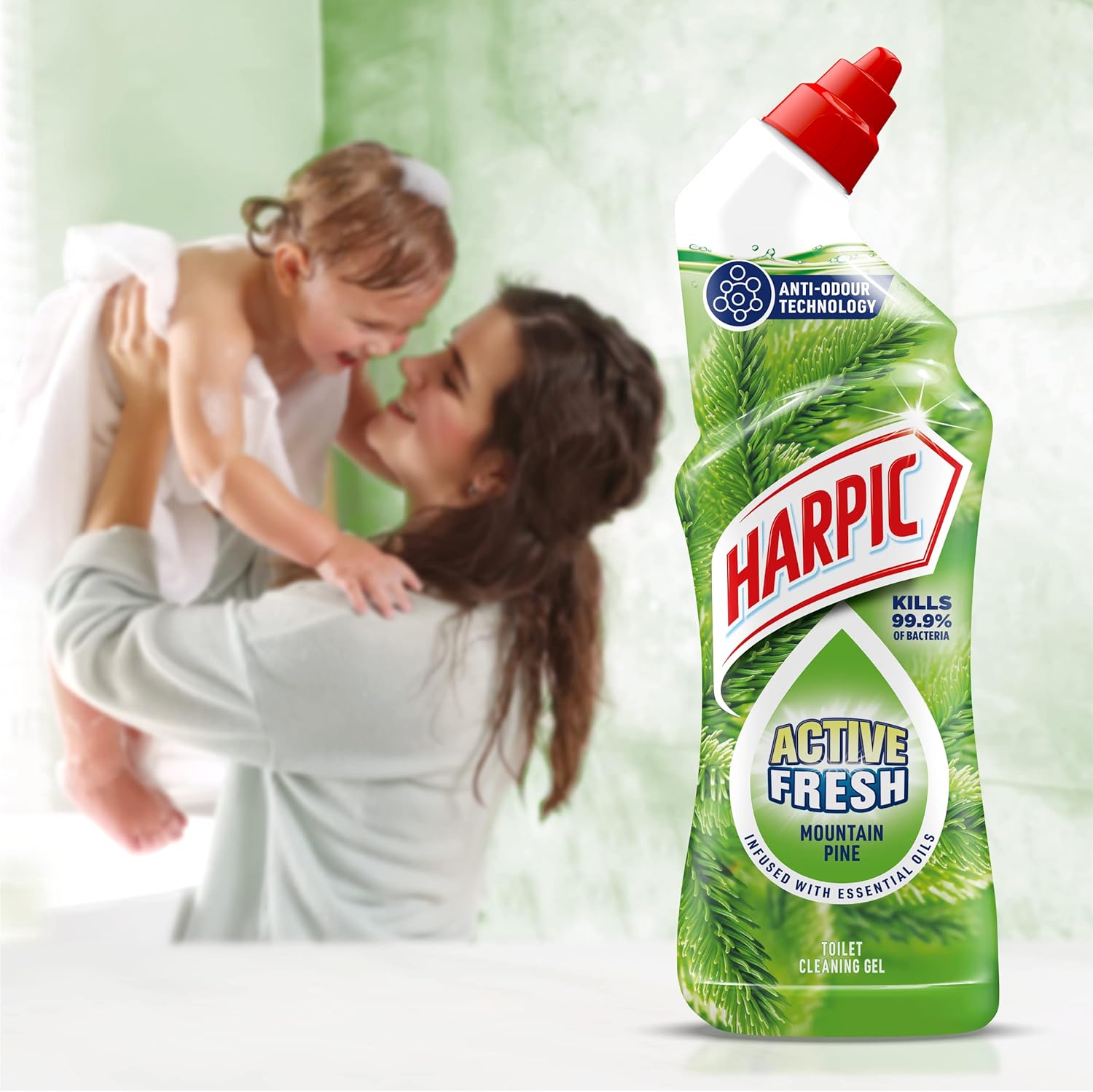 Harpic Active Fresh Mountain Pine toilet cleaning gel 750ml bottle with red cap