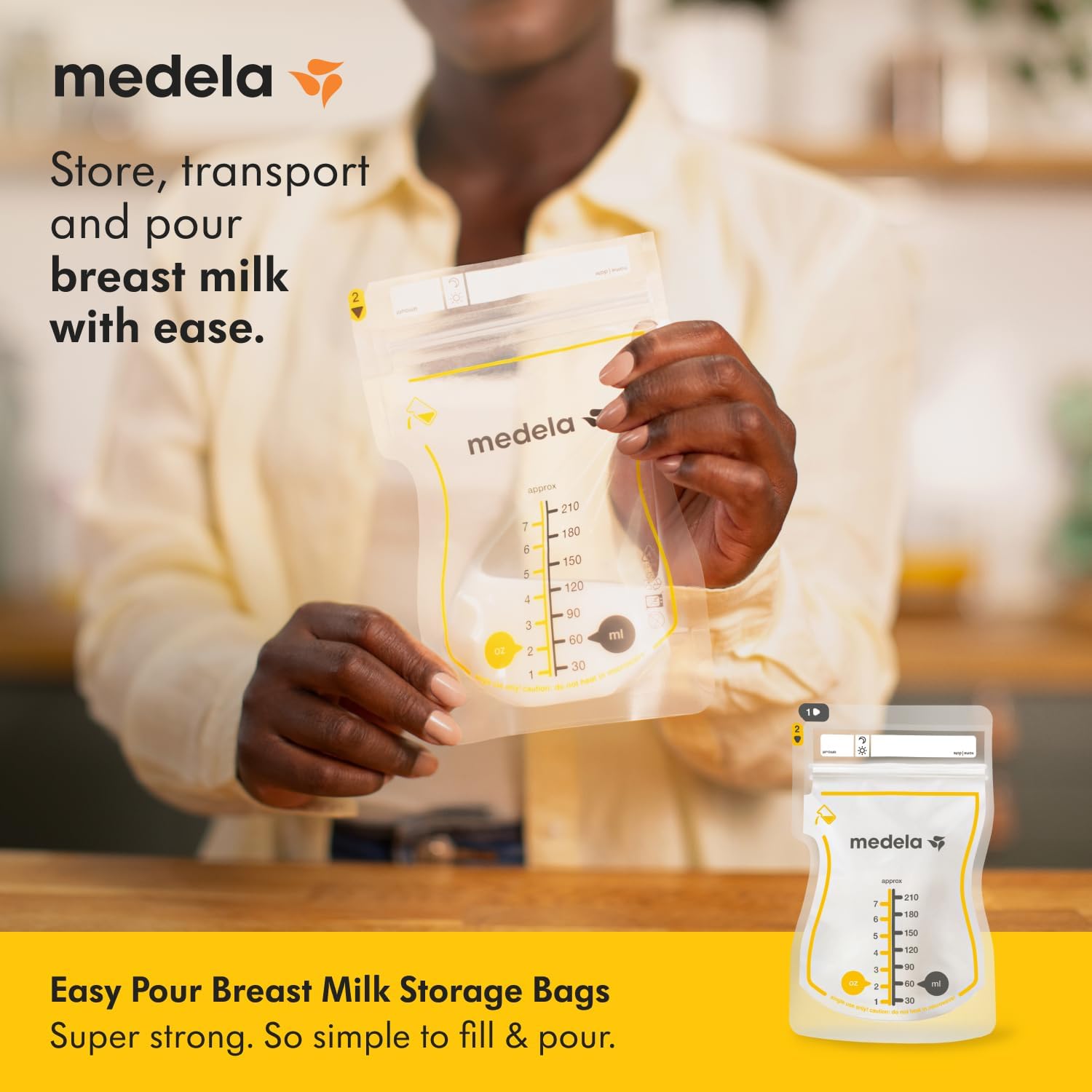Medela Breastmilk Storage Bags 25 pack with measurement markings