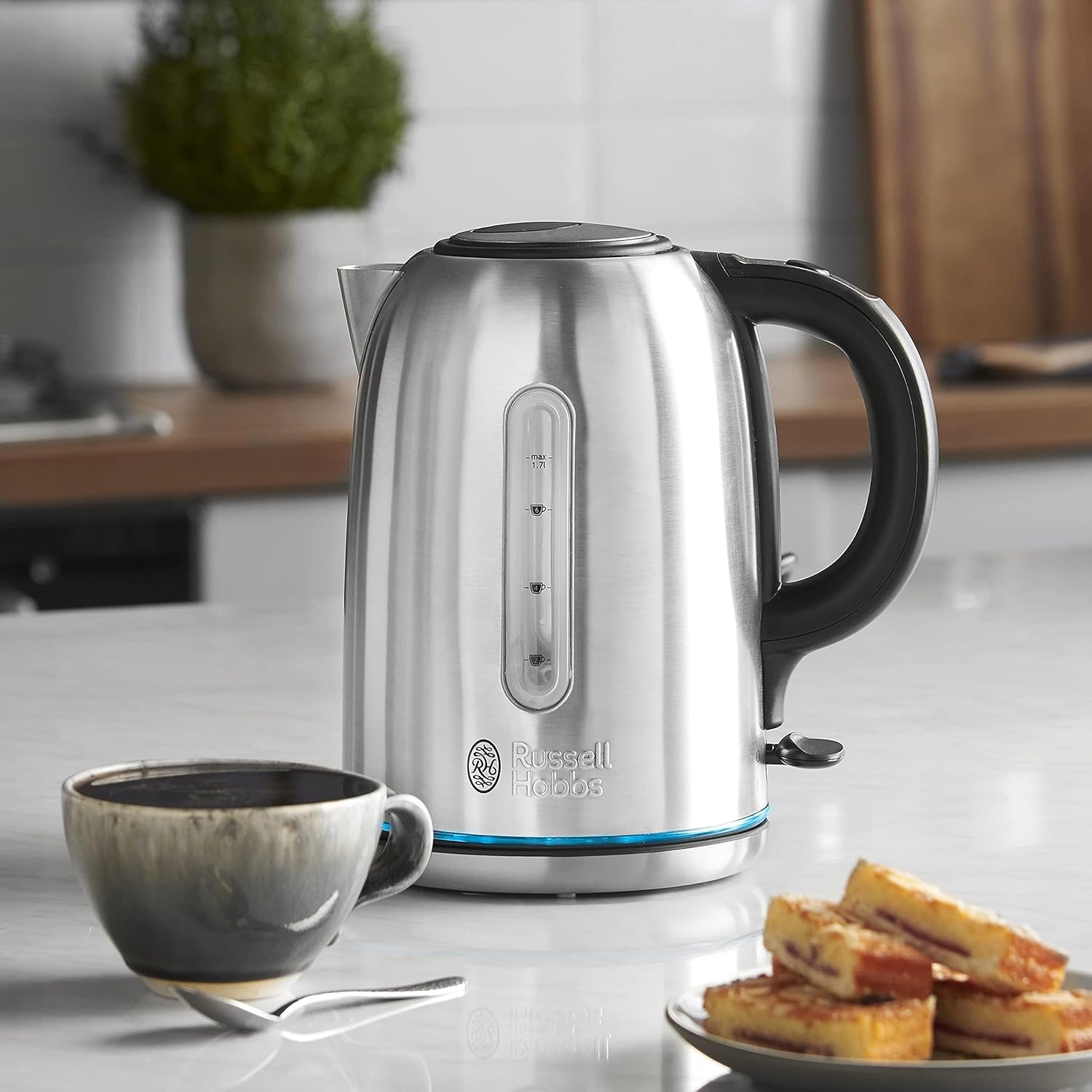 Russell Hobbs stainless steel electric kettle 1.7L with 360 degree base