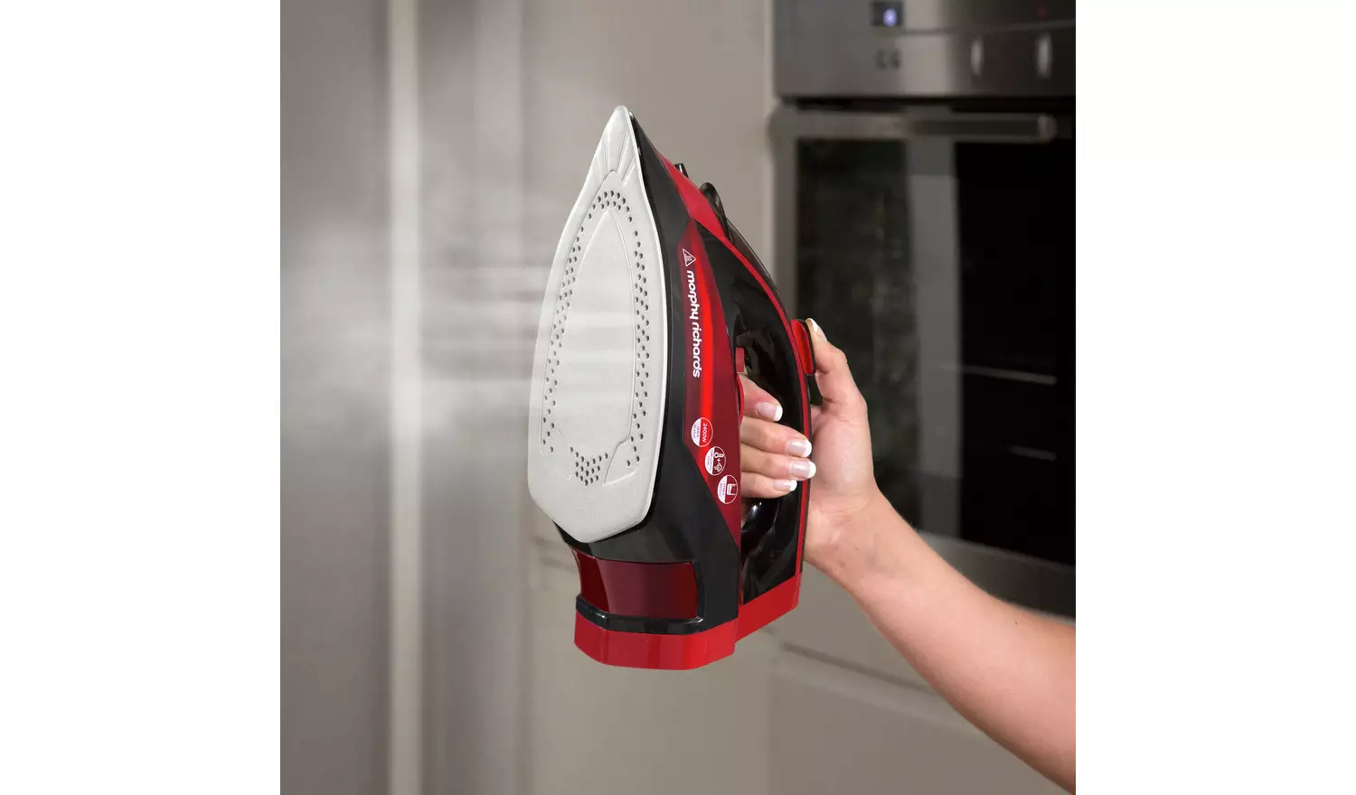 Morphy Richards 303250 cordless steam iron red and white with base station
