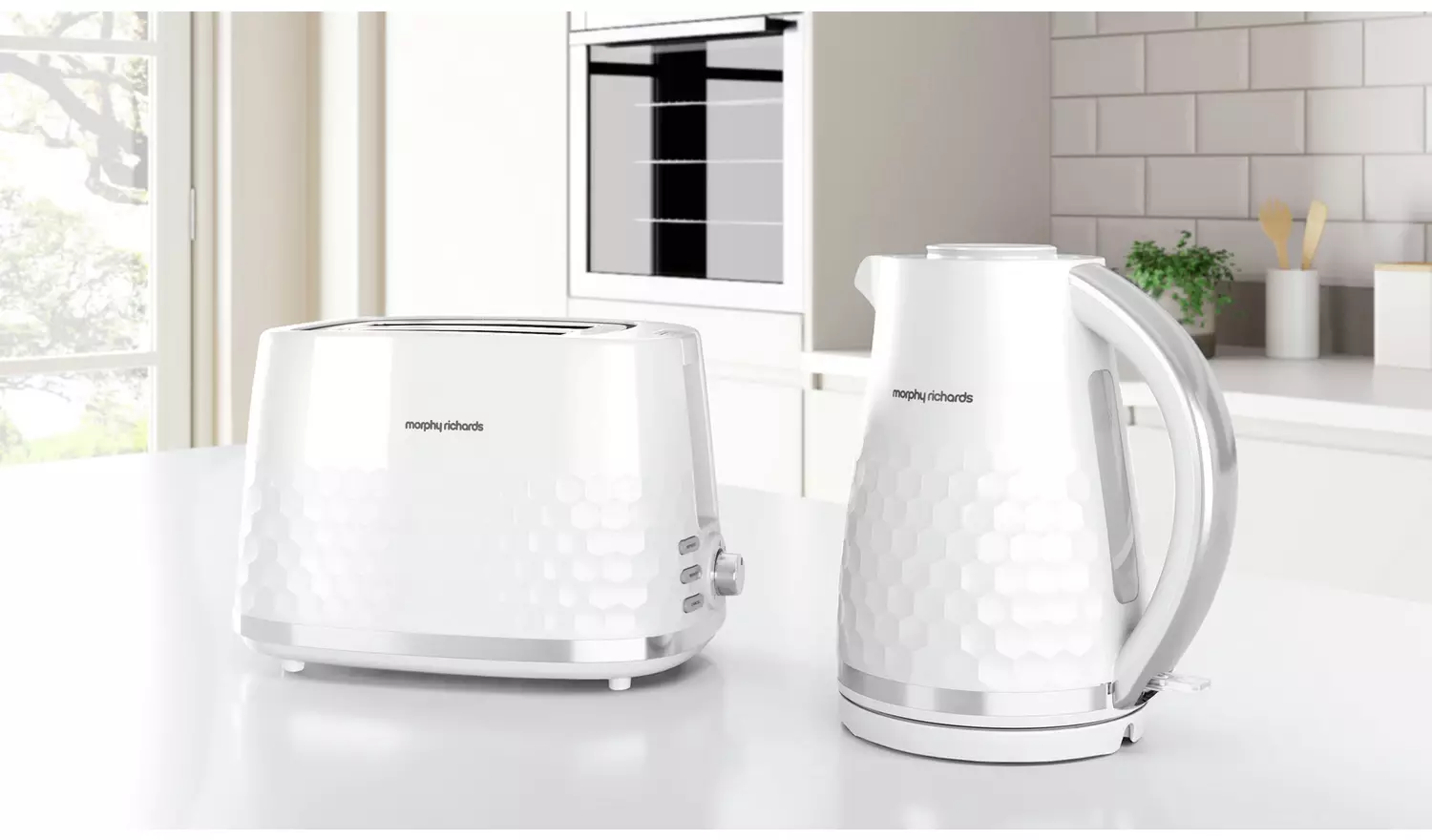 Morphy Richards Hive white 2 slice toaster with textured design and controls