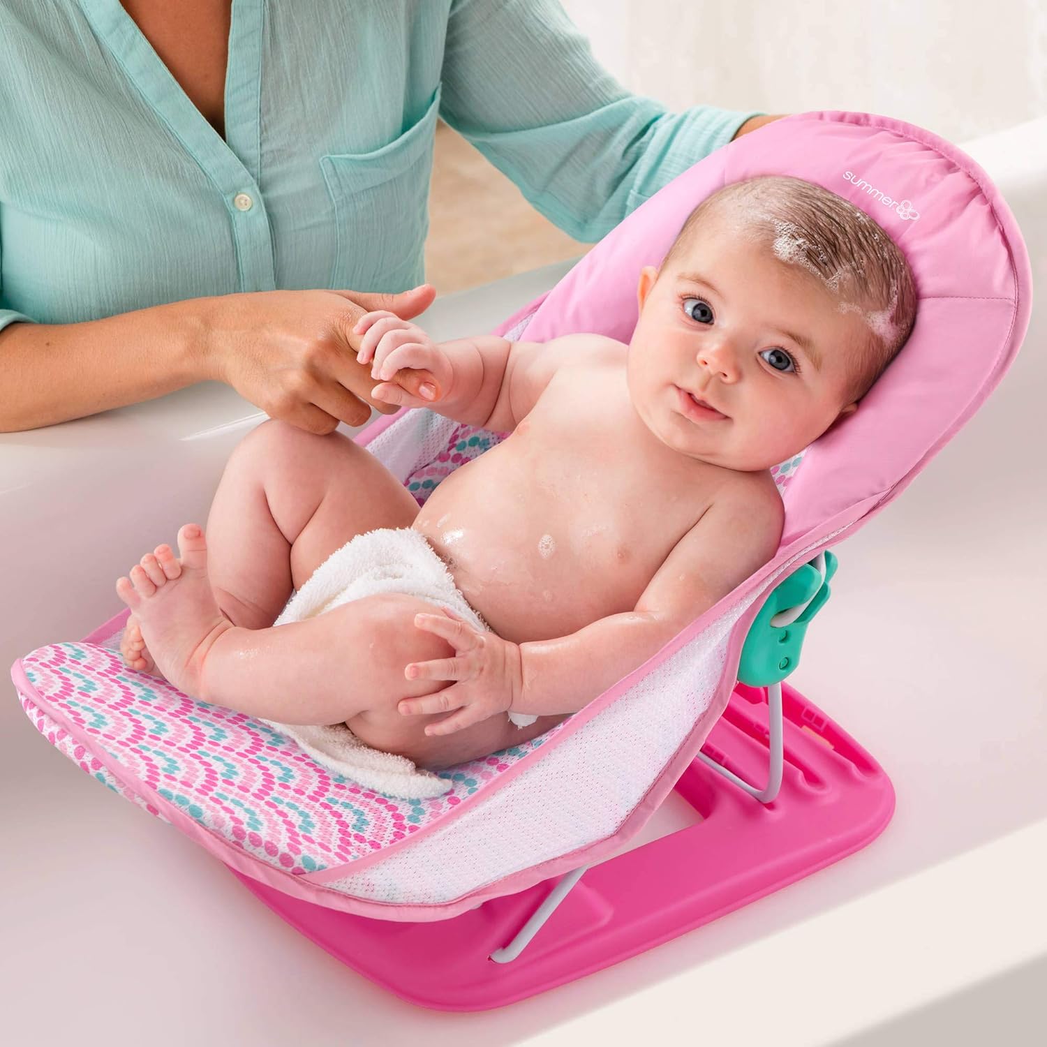 Summer Infant Deluxe Baby Bather pink with patterned sling and towel