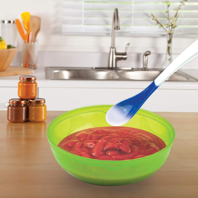 Munchkin White Hot Safety Spoons four-pack with heat-sensitive colour-change technology