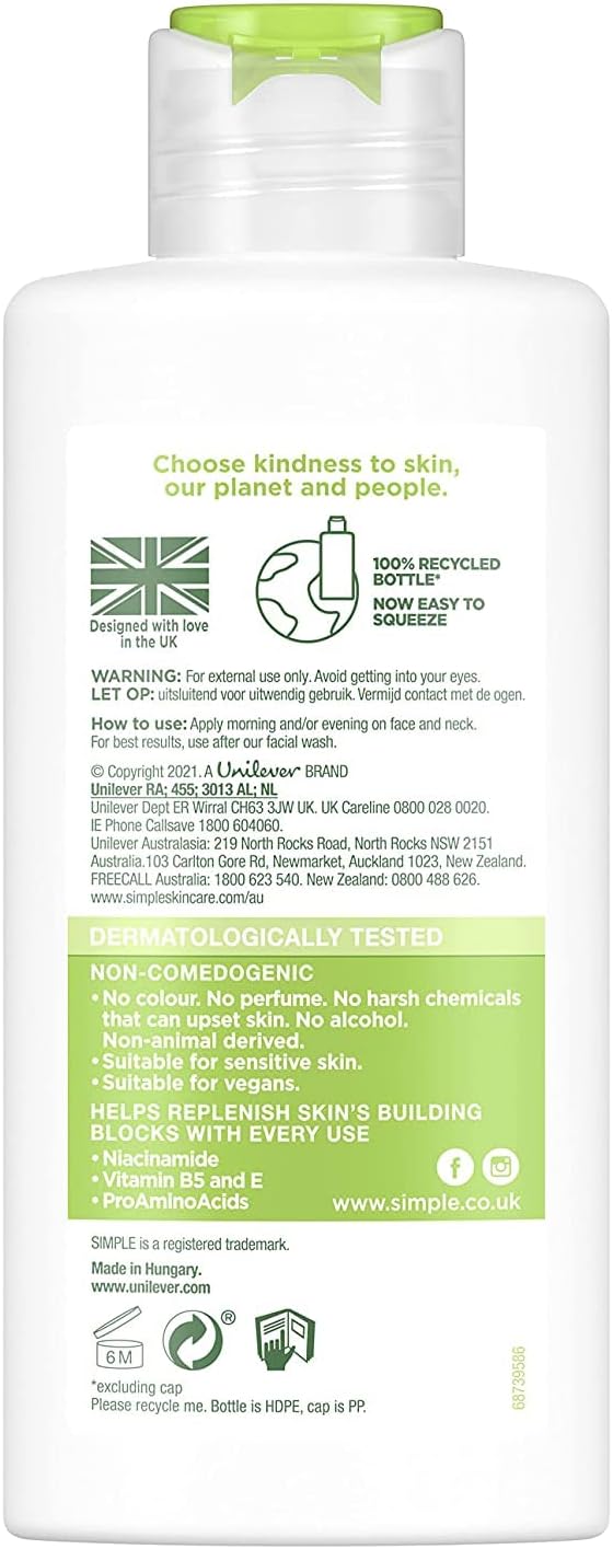 Simple Kind to Skin Hydrating Light Moisturiser 125ml bottle with green cap