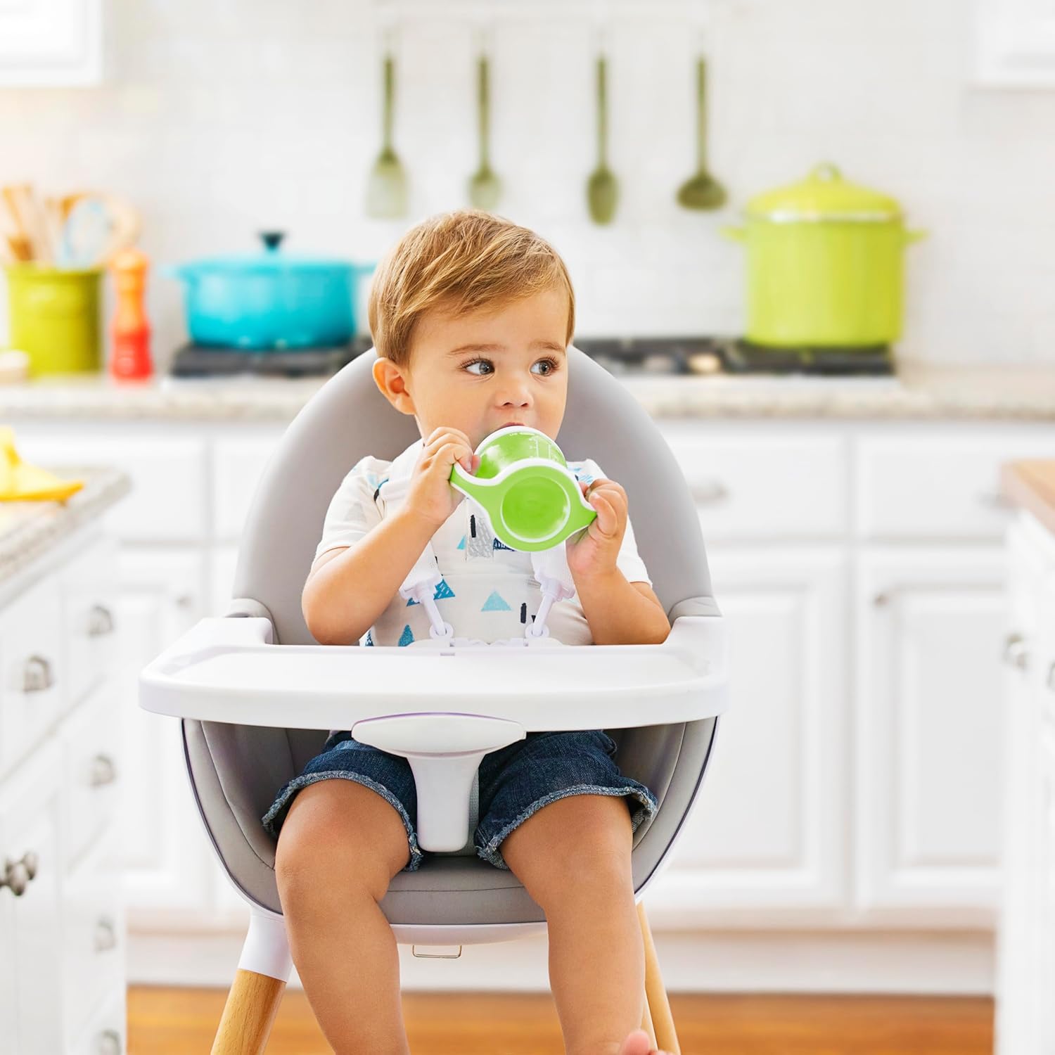 Munchkin Gentle Transition Trainer Cup green 4M+ infant drinking vessel
