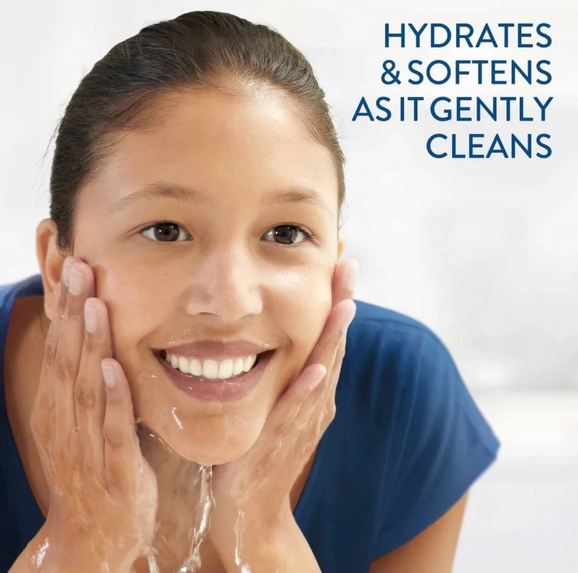 CETAPHIL Oily Skin Cleanser 236ml bottle for gentle facial cleansing