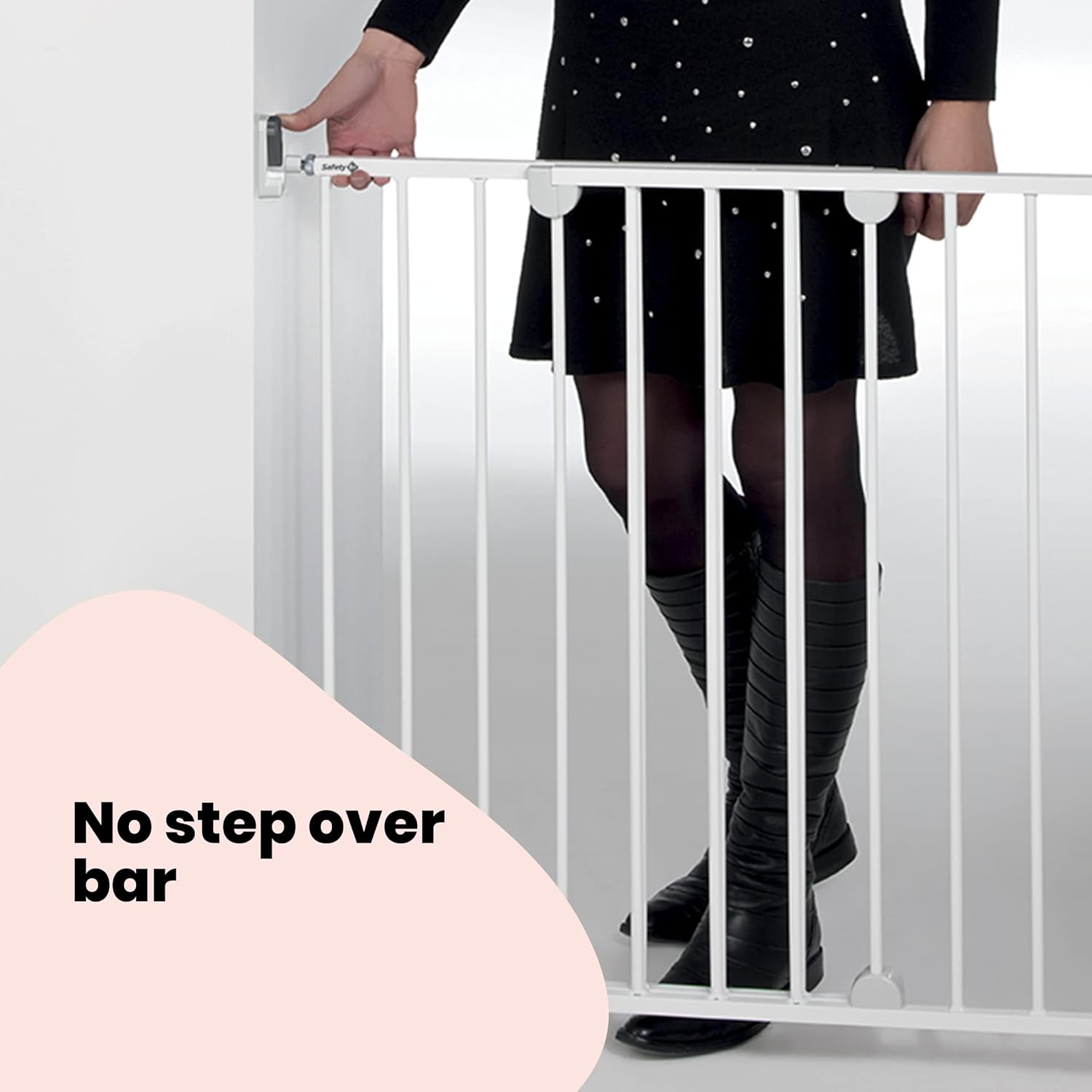 Safety 1st white metal extending wall-fix safety gate with no step-over bar