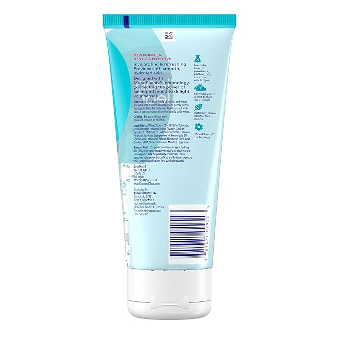 Clean & Clear Deep Action Exfoliating Scrub 141g tube with turquoise packaging