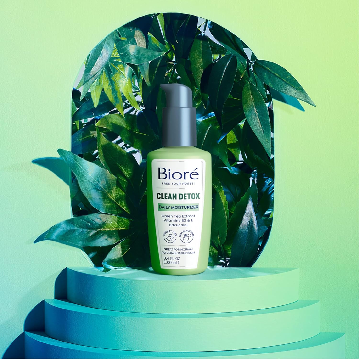 Bioré Clean Detox Daily Moisturizer 100ml bottle with green tea extract