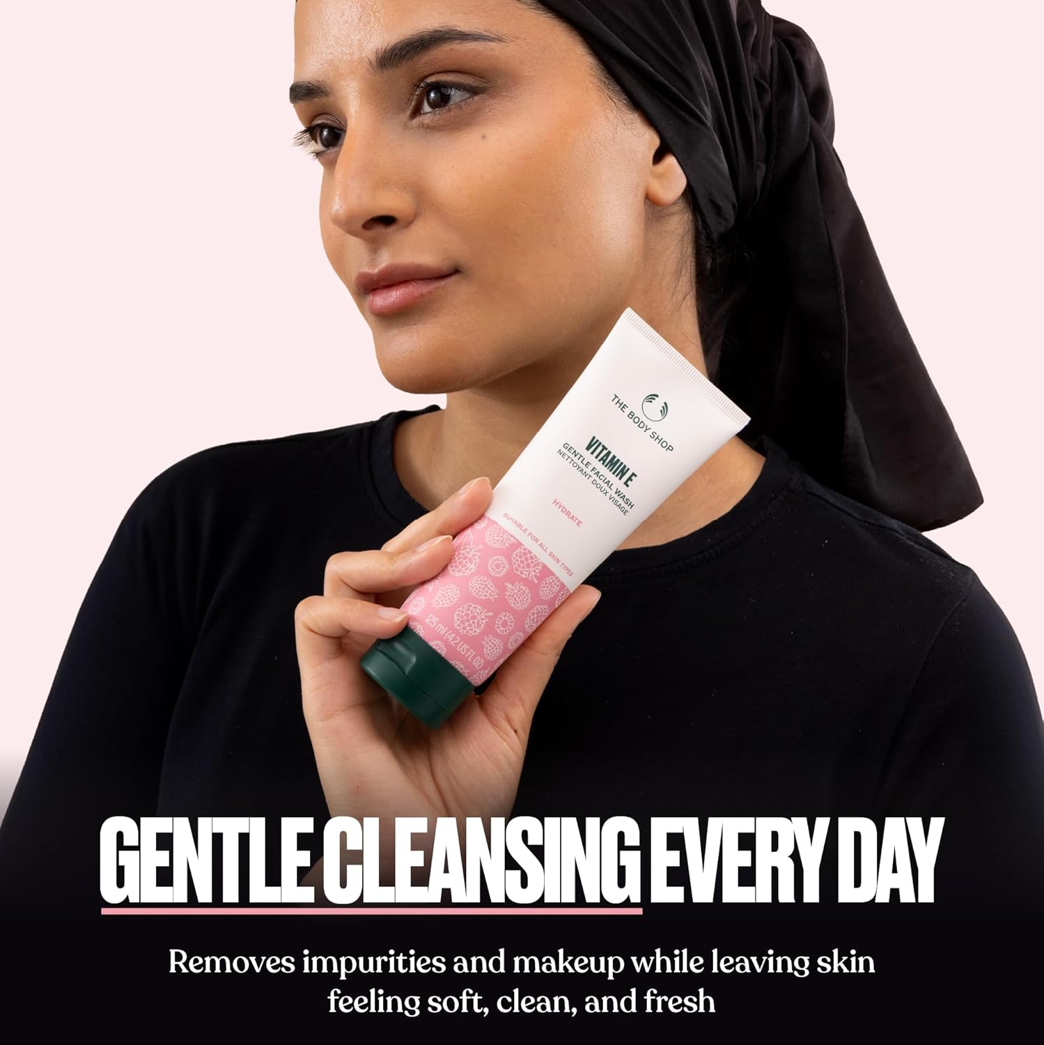 The Body Shop Vitamin E Gentle Face Wash 125ml white and pink tube