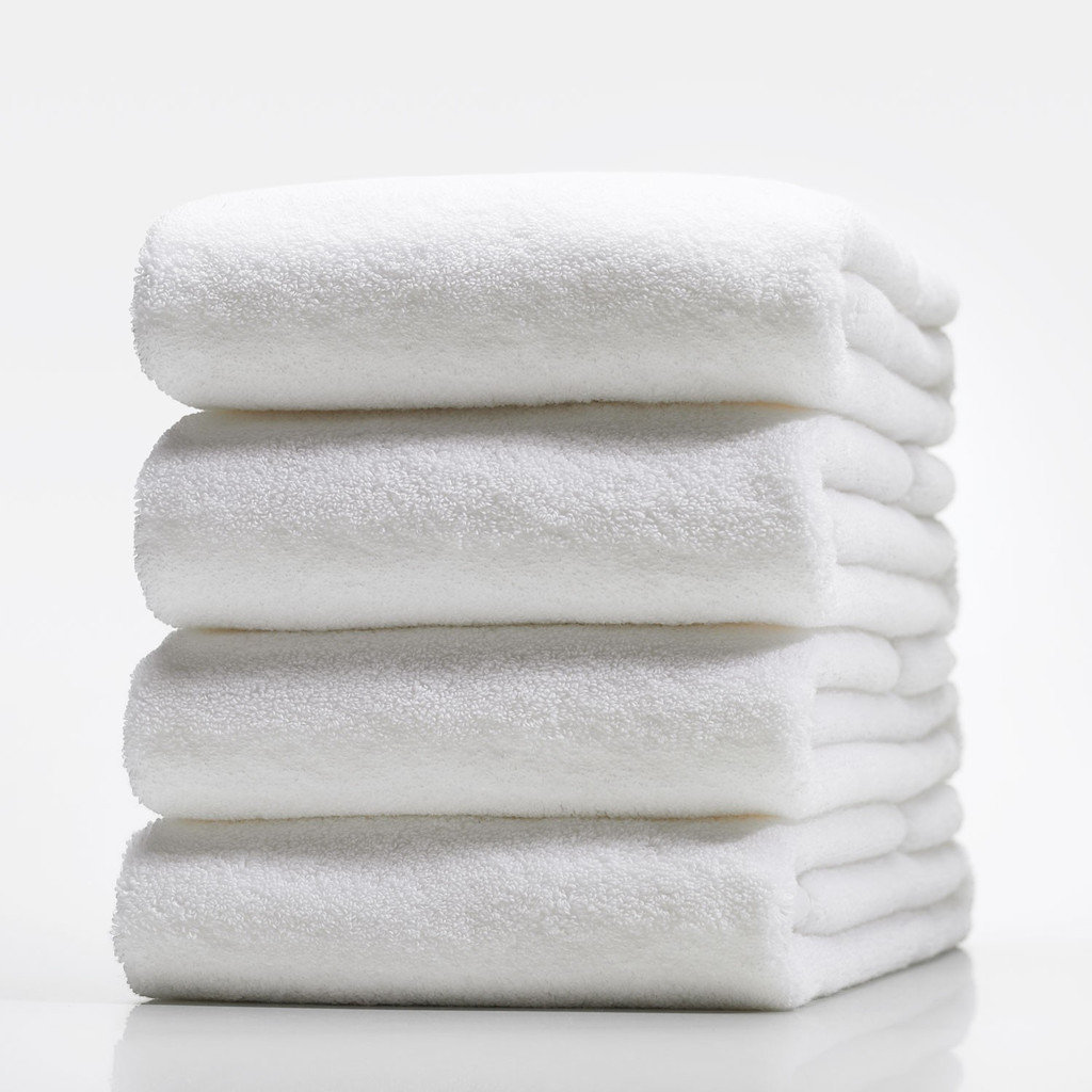White Pearls Ultimate 600 GSM bath towel, white, single piece