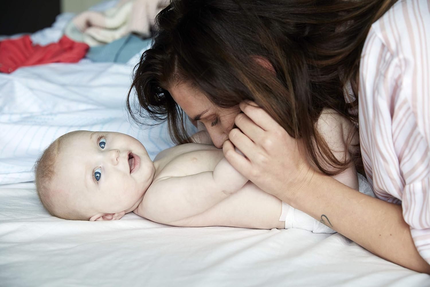 Johnson's Gentle All Over baby wipes for sensitive skin care