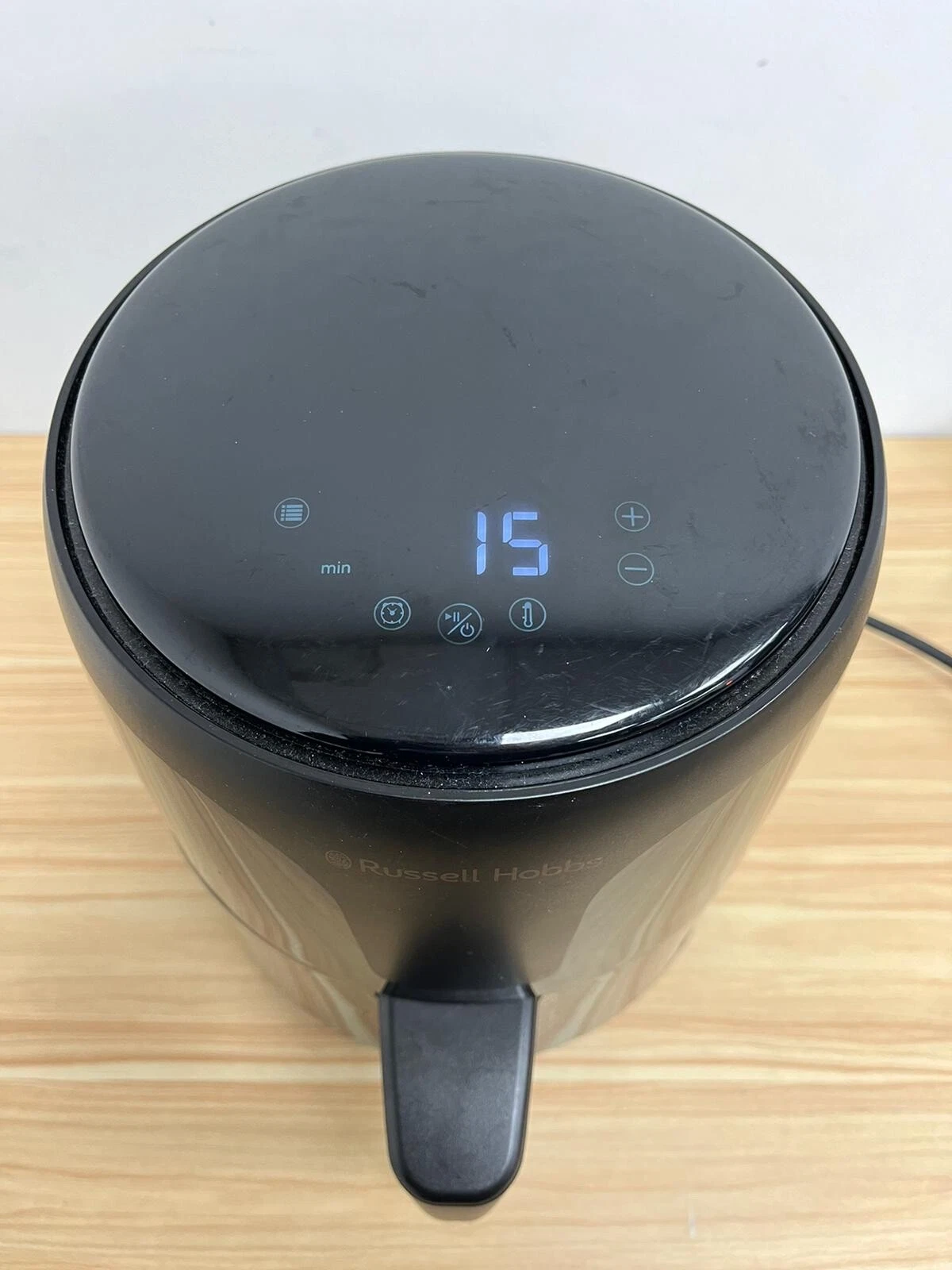 Russell Hobbs Compact Rapid Digital Air Fryer 1.8L black with display