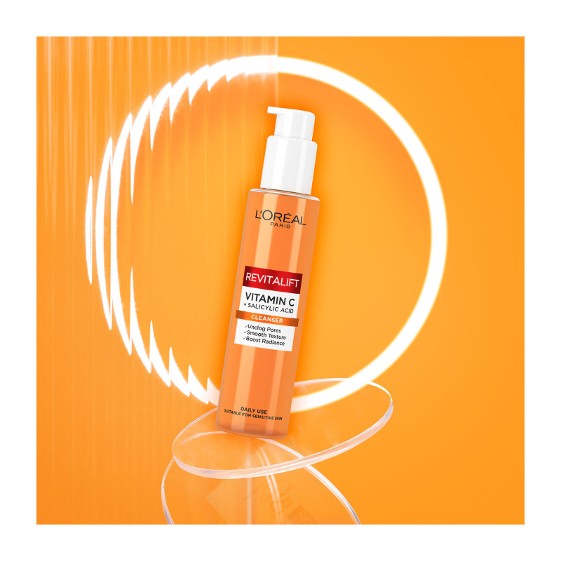 L'Oréal Paris Revitalift Vitamin C and Salicylic Acid Cleanser 150ml pump bottle