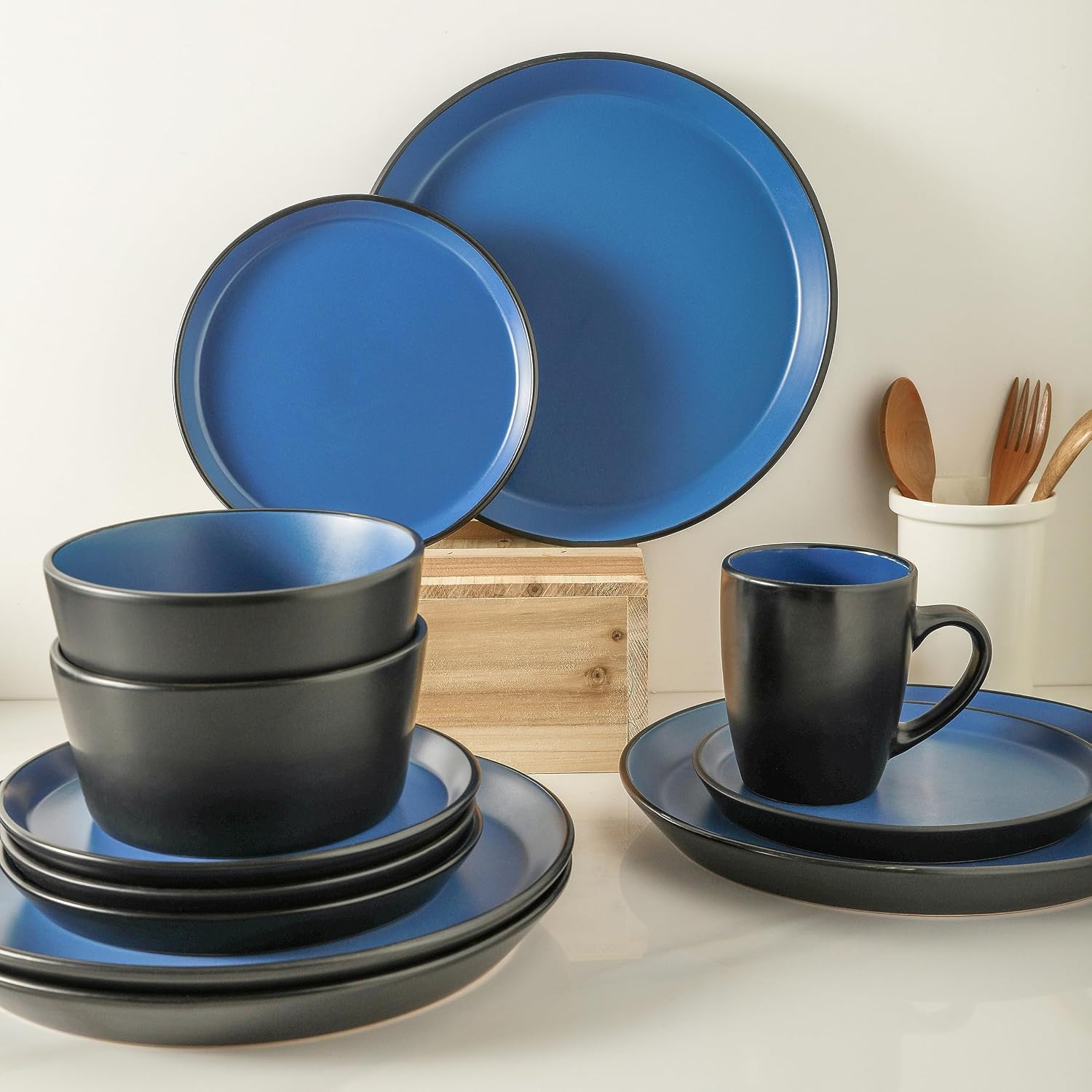 Blue Elephant Allenbac Stoneware Dinnerware - Set of 16 — photo 3