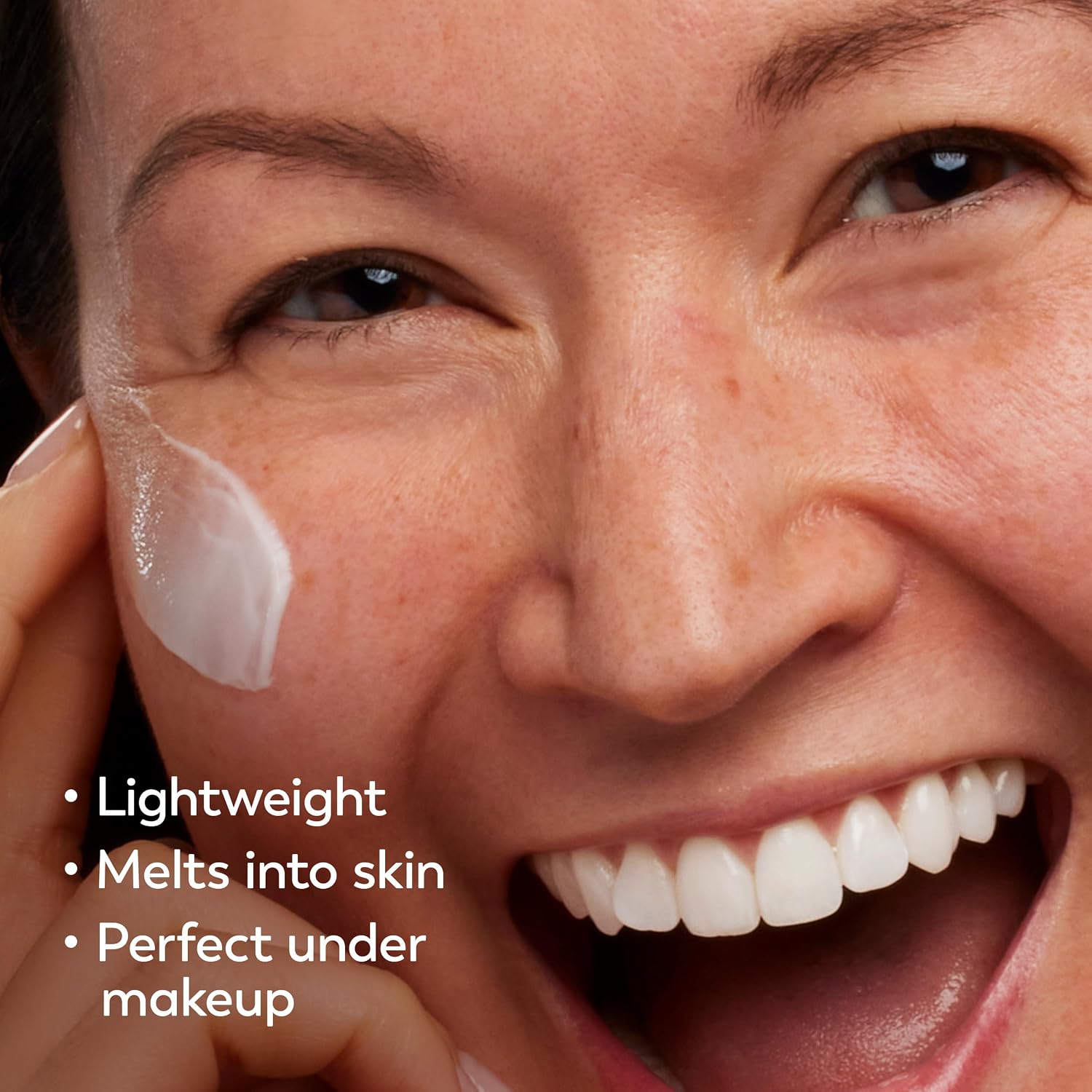Olay Vitamin C + SPF30 Anti-Dark Spot Day Cream (50ml) — photo 5
