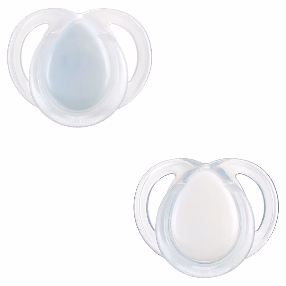 Tommee Tippee Night Time Soothers, 0-6m, Pack of 2 — photo 3