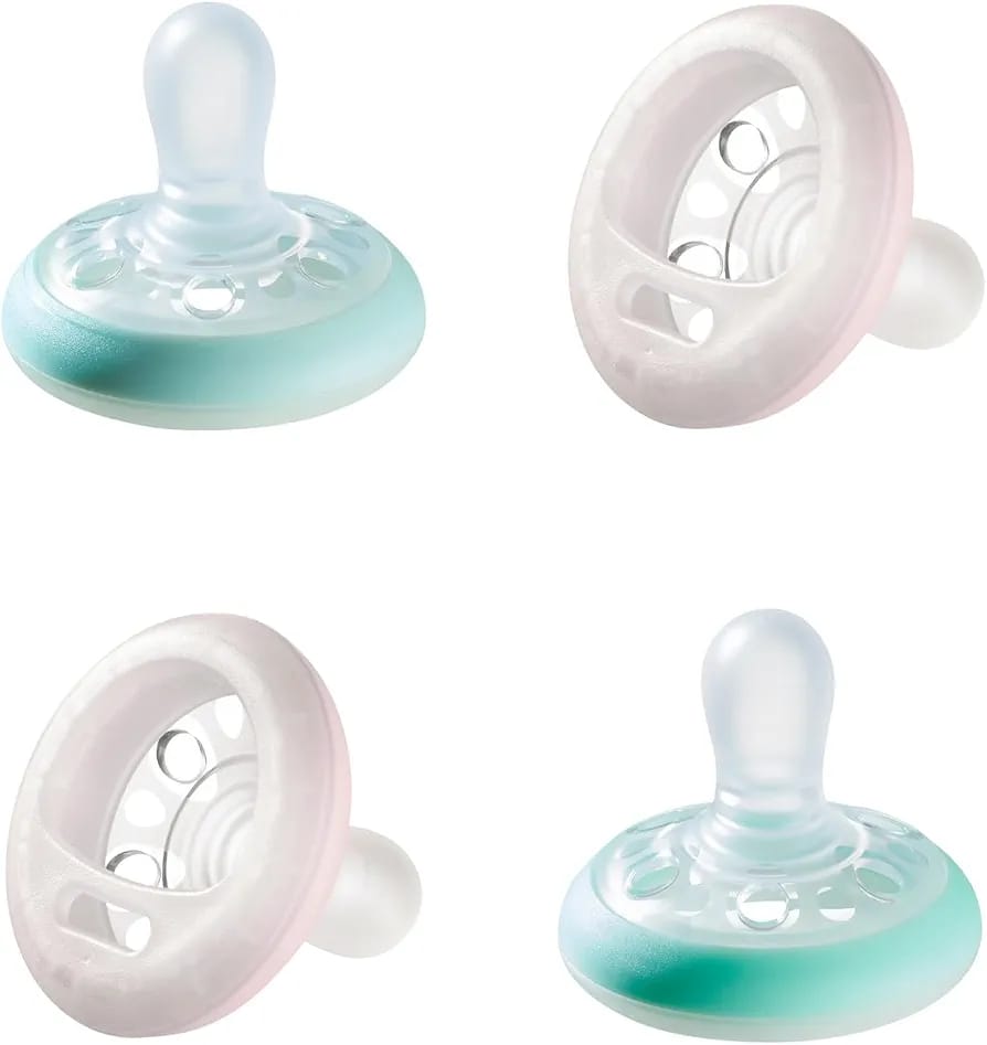 Tommee Tippee Breastlike Soother Night Glow In The Dark 2 Pack 0-6m — photo 2