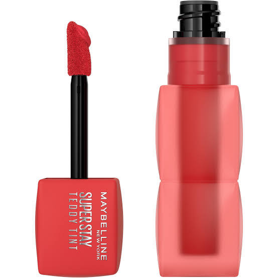 Maybelline New York Super Stay Teddy Tint Long Lasting Matte Lip Tint in the shade 30 Coquettish (0.17 Fl Oz / 5 ml).